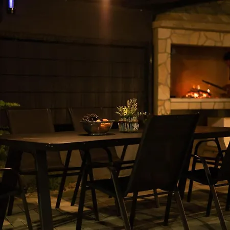 Gorgeous In Runovici With Kitchen *