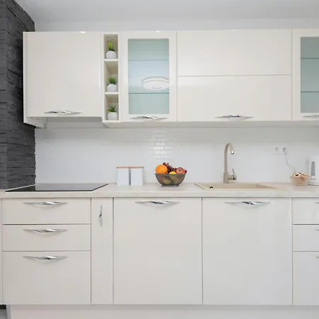 Casa vacanze Gorgeous In Runovici With Kitchen Runovic